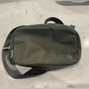 Lululemon belt bag